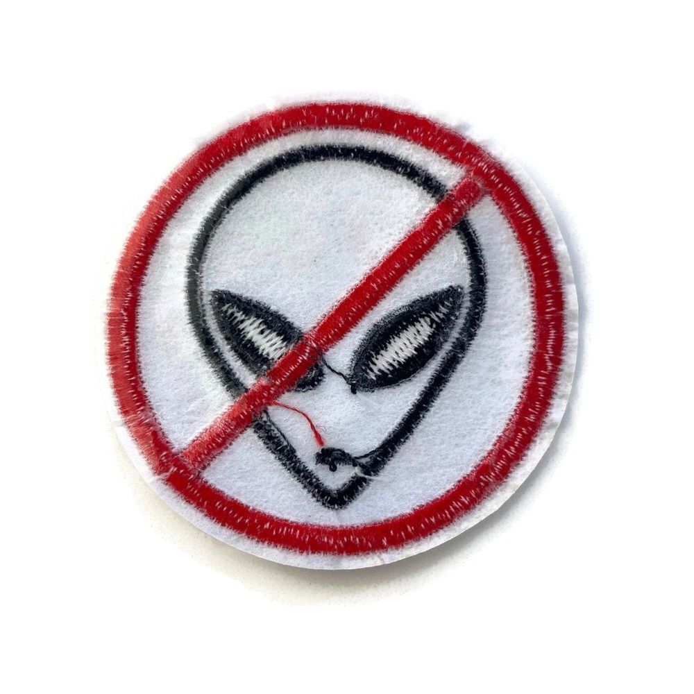 No Aliens Embroidered Patch - Picture 3 of 3